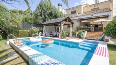 Single-family home on Calle del Jazmín, No. > photo 2
