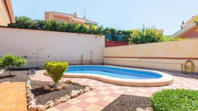 Single-family home on Avenida del Majal Blanco, no. > photo 43