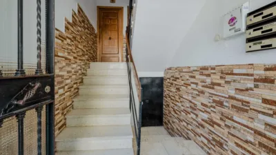 Apartment on Bda. Villegas Street, No. photo 33