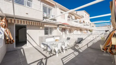 Semi-detached house on Carrer de Biar, nº > photo 23