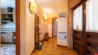 Single-family home in Camping Valdemorillo photo 9