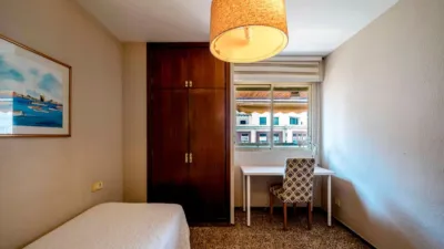 Apartment on Avenida de Alfonso X El Sabio, No. > photo 14