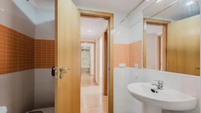 Apartment on Calle Pobladores, No. > photo 12