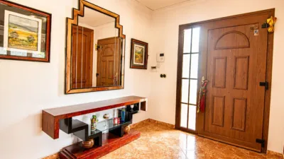 Single-family home on Carrer Llarguer, no. photo 28