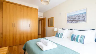 Apartment on Carrer del Llac Constança, no. > photo 7