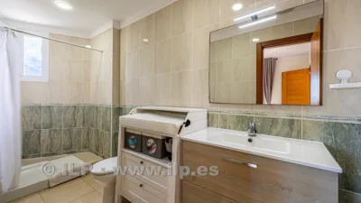 Flat on Calle San Antonio photo 42
