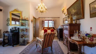 Single-family home on Avenida del Alamillo, no. > photo 10