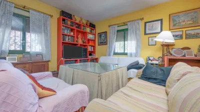 Single-family home in Bollullos de la Mitación photo 4