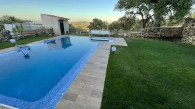 Single-family home on Calle del Cerro de Las Animas, No. photo 3