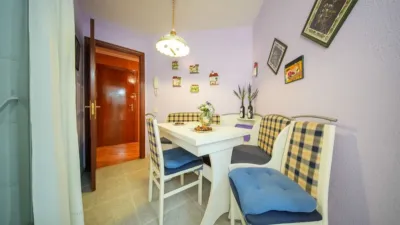 Apartment on Pintor Velázquez Street, No. > photo 14