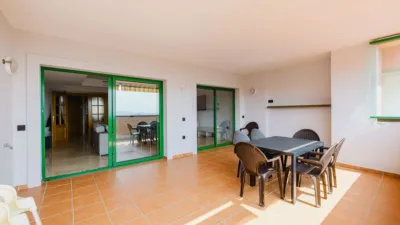 Penthouse on Calle de las Dalias, No. photo 3