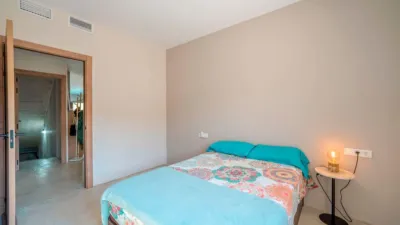 Detached house on Carrer de la Democràcia, nº > photo 18