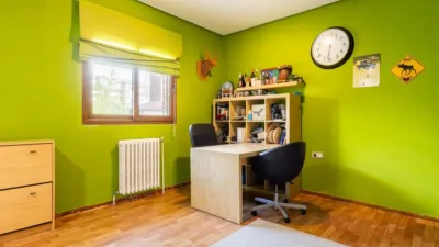 Single-family home on street >Urbanización Bosque U14, nº > photo 20