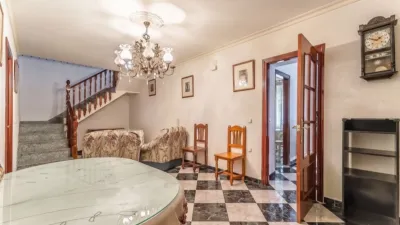 Single-family home on Calle Málaga, nº > photo 4