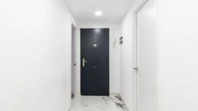 Apartment on Carrer del Mestre Giner, No. > photo 14