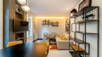 Apartment on C. de Antonio Acuña, no. photo 12