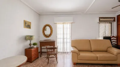 Terraced house on Carrer de Sant Josep, nº > photo 2