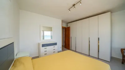 Semi-detached house on Carrer de les Violetes, No. > photo 22