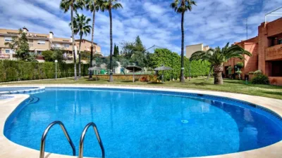 Semi-detached house on Carrer de La Boga, nº photo 2