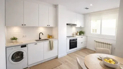 Flat on Av. de La Buhaira, No. photo 2