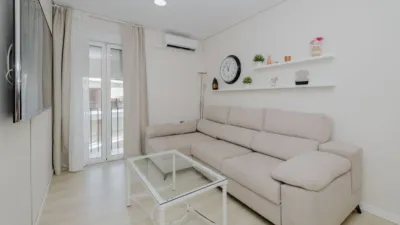 Apartment on Plaza Fernando de Herrera, No. photo 3