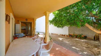 Flat on Carrer Josep de La Tona, nº photo 10