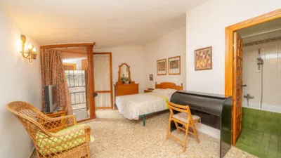 Single-family home on Urbanizacion Bonaire, no. photo 22