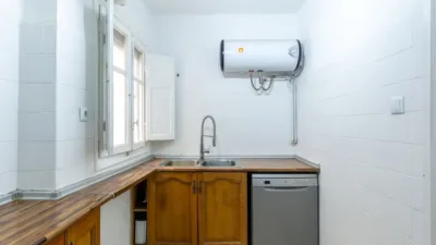 Apartment on Carrer de Sant Onofre, no. > photo 4