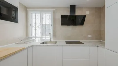 Apartment on Plaza Fernando de Herrera, No. photo 11