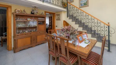 Terraced house on C. de Tuberia, nº photo 3