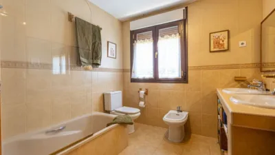 Single-family home in Camping Valdemorillo photo 25