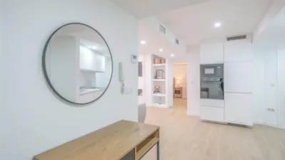 Apartment on Rambla Mendez Nuñez Street, No. photo 15