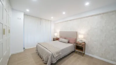 Apartment on Rambla Mendez Nuñez Street, No. photo 23