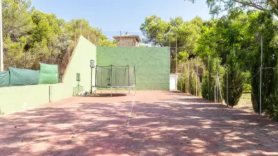 Single-family home on Plaça Poligono N-61.R, No. photo 37