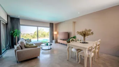 Detached house on Carrer de la Democràcia, nº > photo 8