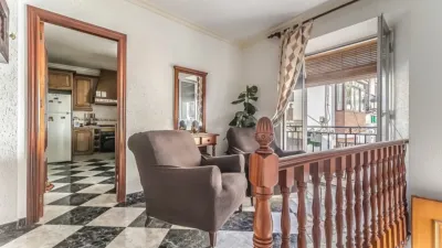 Single-family home on Calle Málaga, nº > photo 3