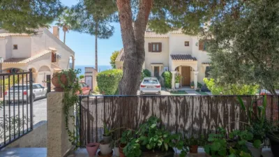 Terraced house in Urbanizacion Faro, no. photo 2