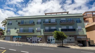 Flat on Calle San Antonio photo 2