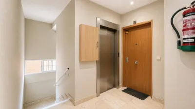 Duplex on Calle de la Isla de La Palma, No. > photo 20