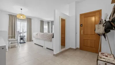 Apartment on Calle de Américo Vespucio, No. > photo 6