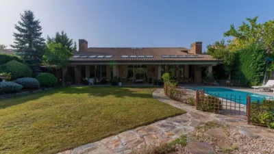 Single-family home on P.º del Río, no. > photo 10
