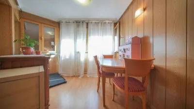 Apartment on Avenida de Betanzos, No. > photo 4
