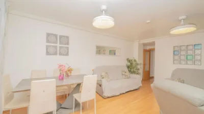 Piso – Torrevieja, Europa - Más