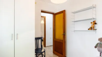 Single-family home on Plaça Poligono N-61.R, No. photo 25