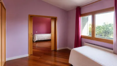 Single-family home on P.º del Río, no. > photo 19