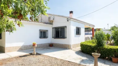 Single-family home on Plaça Poligono N-61.R, No. photo 30