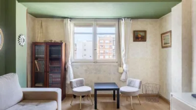 Apartment on Carrer de Lluís Oliag, no. > photo 3