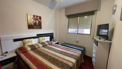 Apartment on C. Cronista Vicente Martínez, no. photo 14