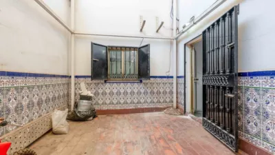 Casa adosada en calle Melegis, nº > photo 23