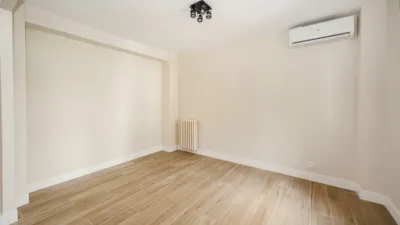Apartment on Avenida de Bruselas, No. > photo 4